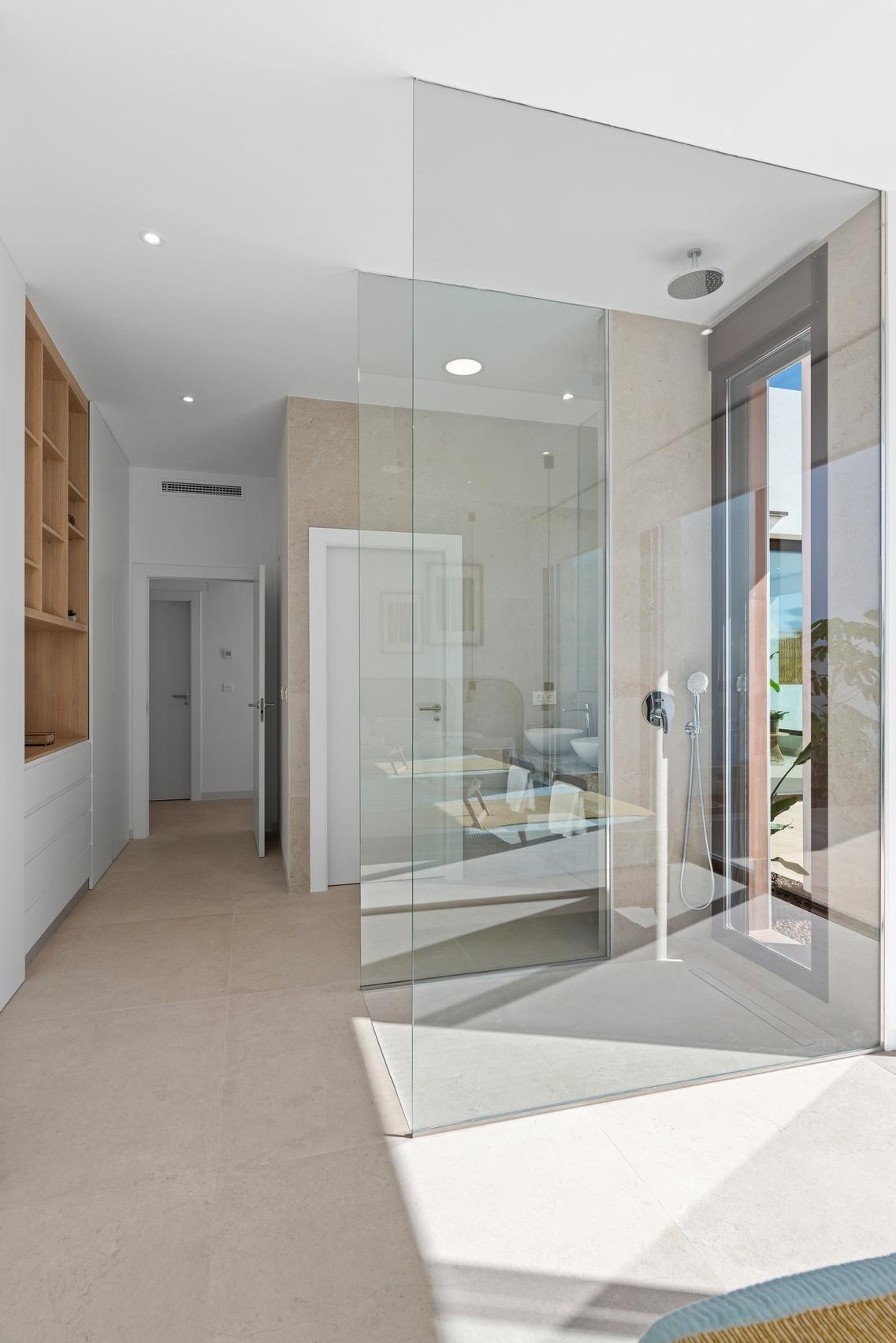 Promoción de obra nueva en el corazón de Torrevieja - Imagen 12