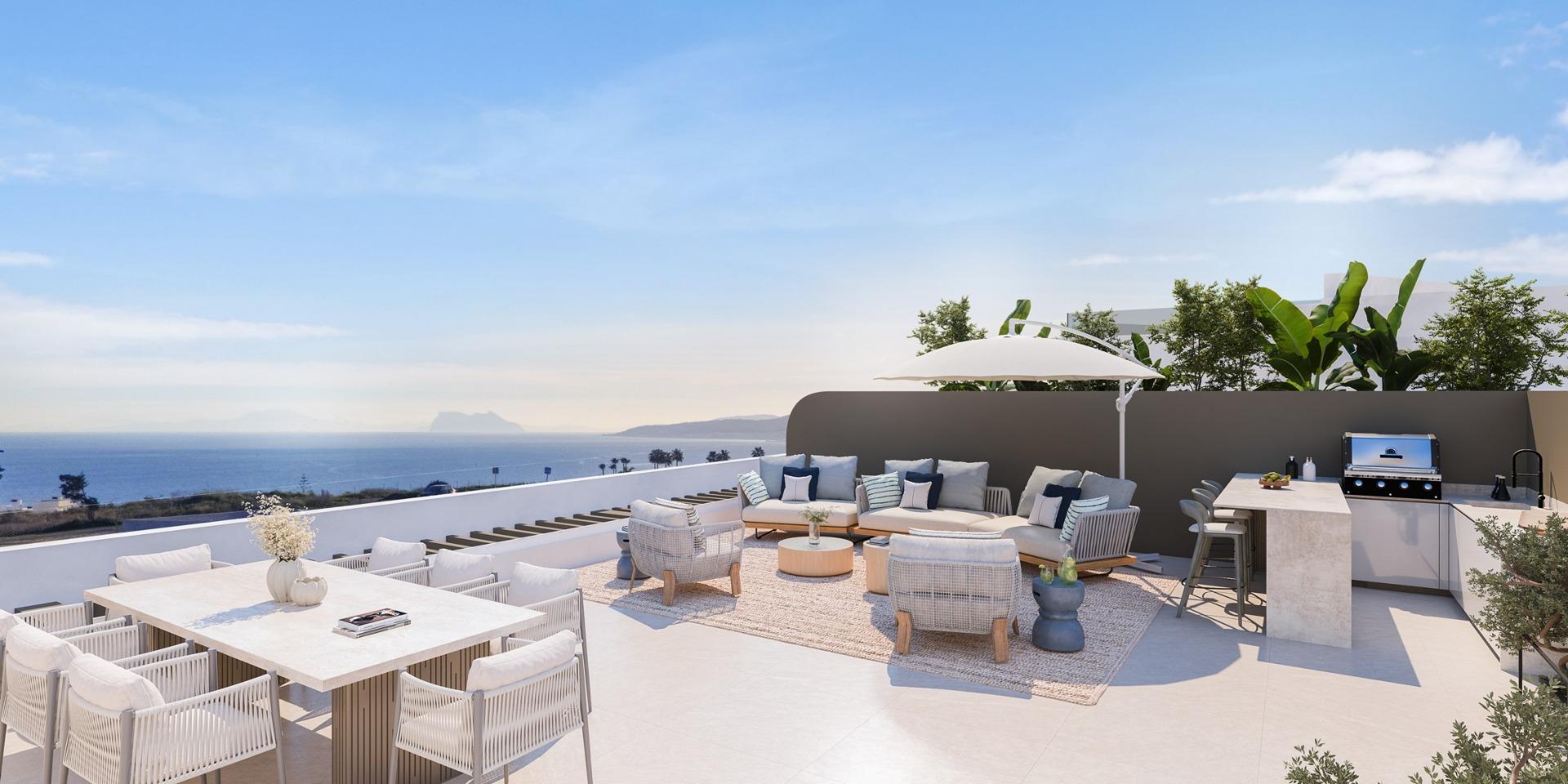 Apartamentos de lujo de nueva construcción en Estepona, a solo 400 m de la playa - Imagen 47